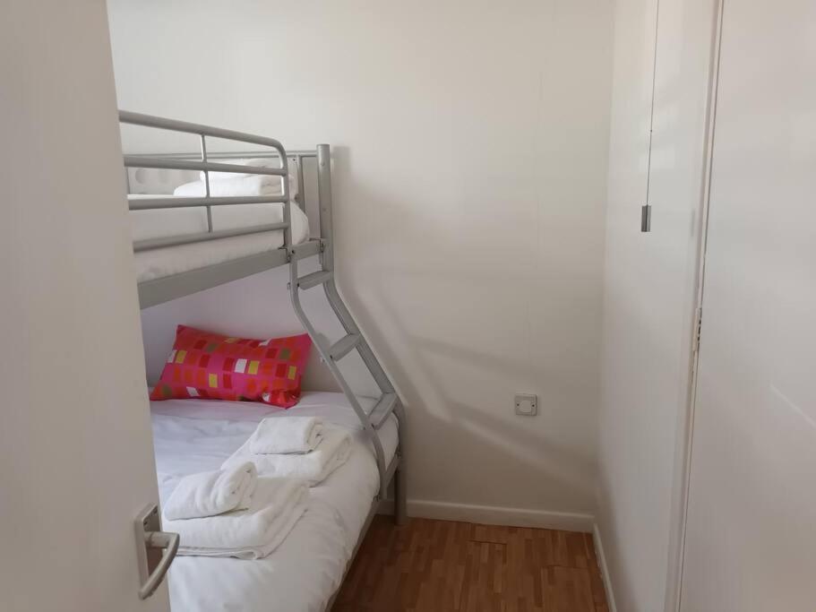 Homely 2 Bed On Popular Sunbeach Holiday Village- 5Min Walk To Beach, Near Great Yarmouth & Norfolk Broads Scratby Exteriör bild